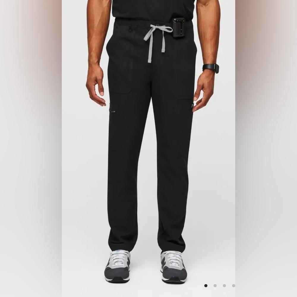 Figs Cairo Cargo Scrub Pants™